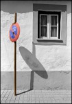Strassenschild-mit-Schatten-coloriert