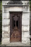 Gruft_Pere_Lachaise_Paris_2008_DSCF4463