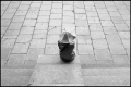 Frau-mit-Hut-vor-Post-Shanghai-1996